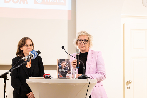 Buchpräsentation Für euch Bischof, mit euch Christ / Erzdiözese Wien/ Schönlaub, Stephan Schönlaub Buchpräsentation Für euch Bischof, mit euch Christ