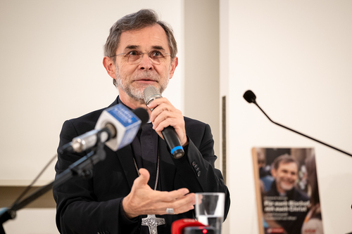 Buchpräsentation Für euch Bischof, mit euch Christ / Erzdiözese Wien/ Schönlaub, Stephan Schönlaub Buchpräsentation Für euch Bischof, mit euch Christ